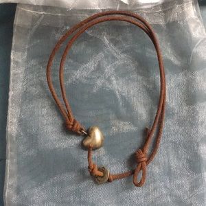 Simple heart necklace